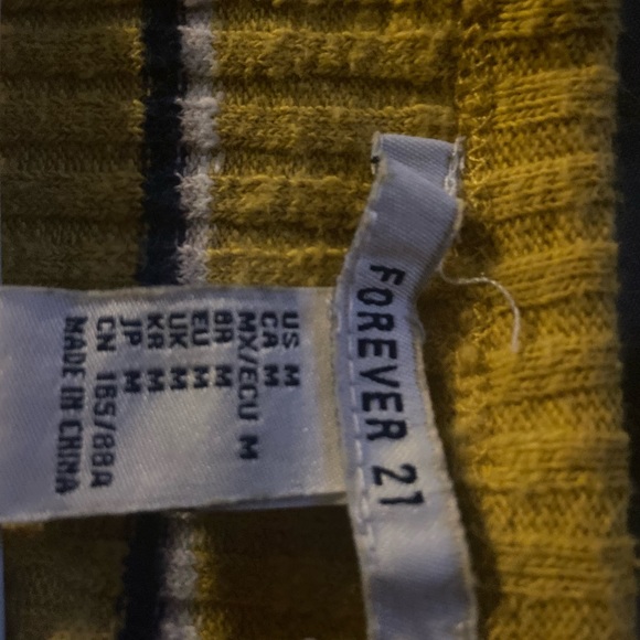 Top - Picture 3 of 3